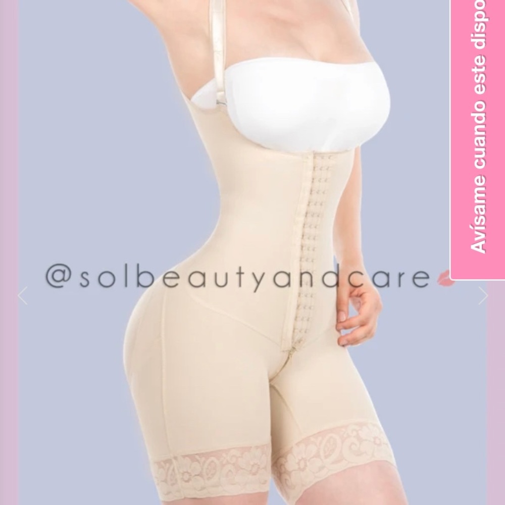 Solbeautyandcare Reloj de Arena Faja in NUDE.